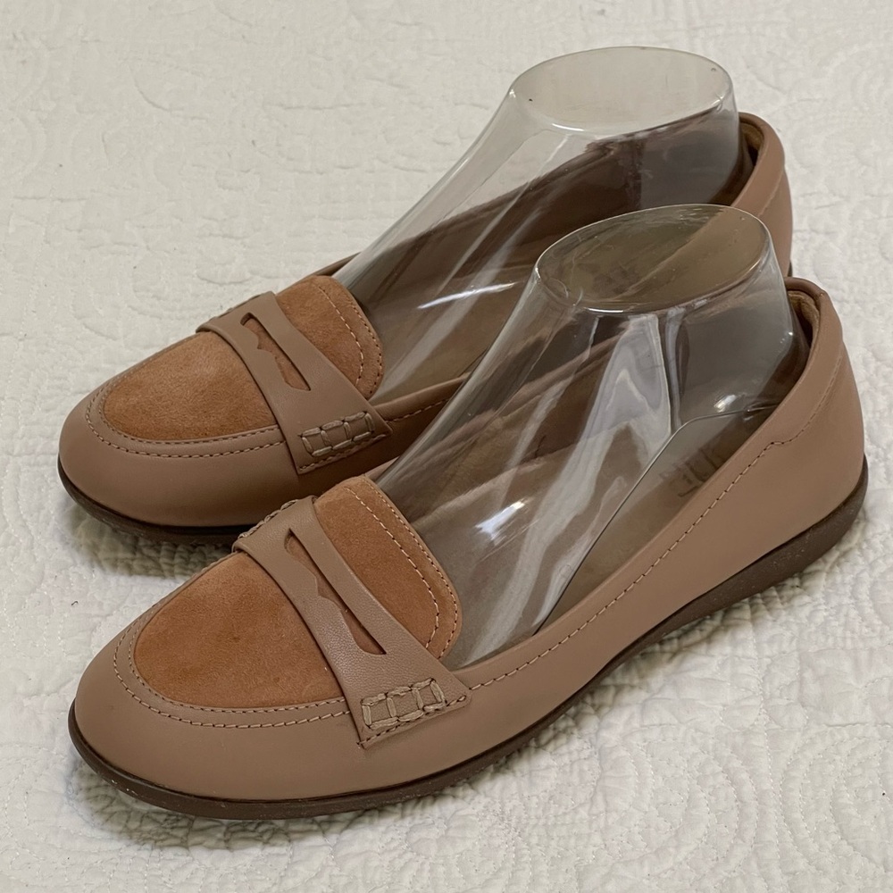 Naturalizer Finley Tan Penny Loafer Flats Sz 8 Suede Leather Round Toe Comfort
